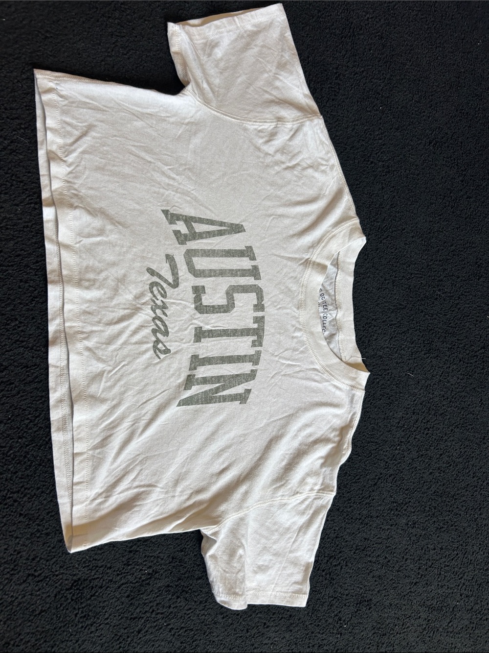 Aeropostale White Crop Top with Gray 'Austin Texas' Print